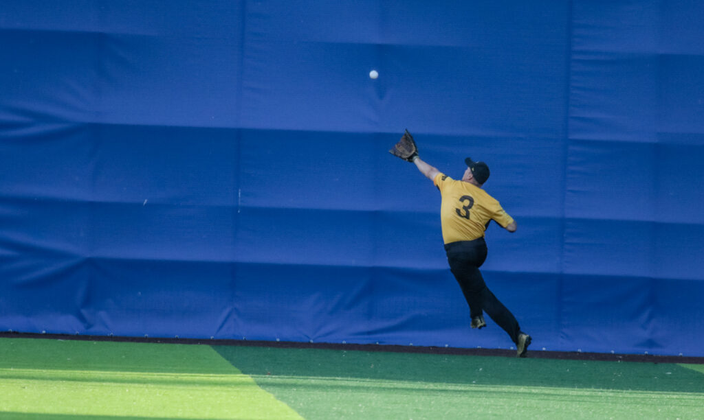 CEB Moscow CUP. Russtar Moscow (RUS) — London Mets (GBR), фотография 3